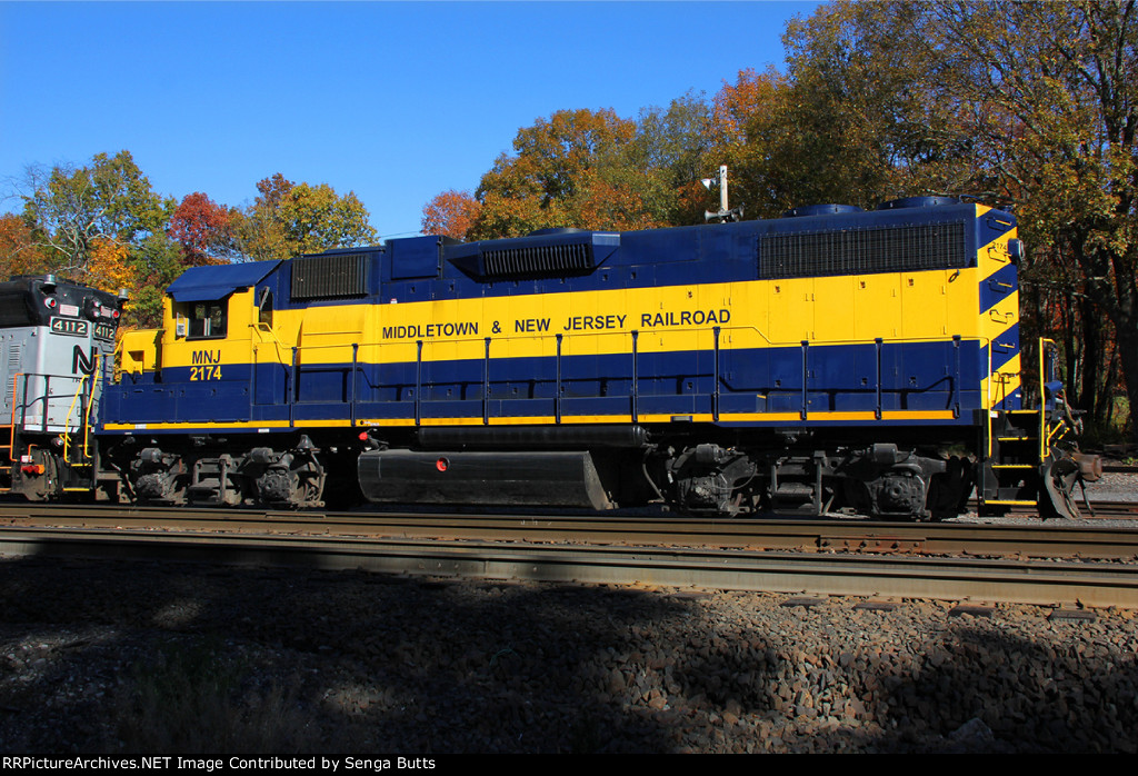 MNJ 2174